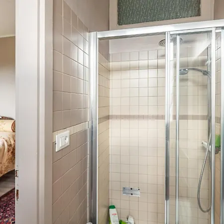 Guesthost - Timeless Charm - Stunning In Appartement *